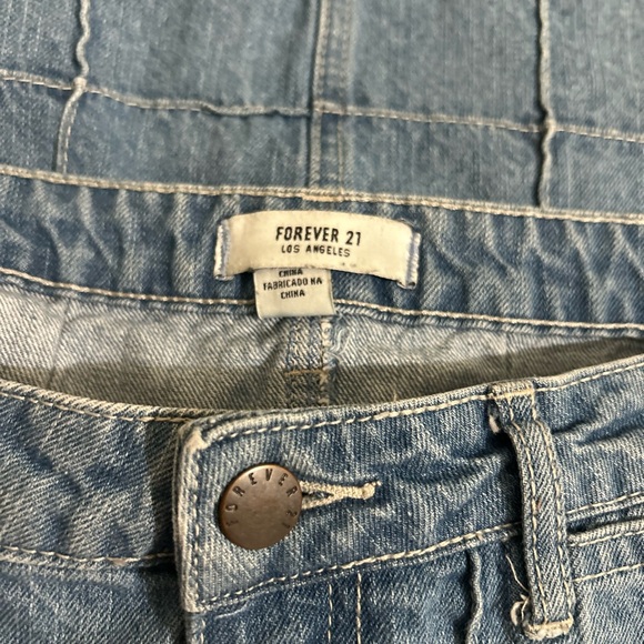 Mini skirt - Picture 4 of 4